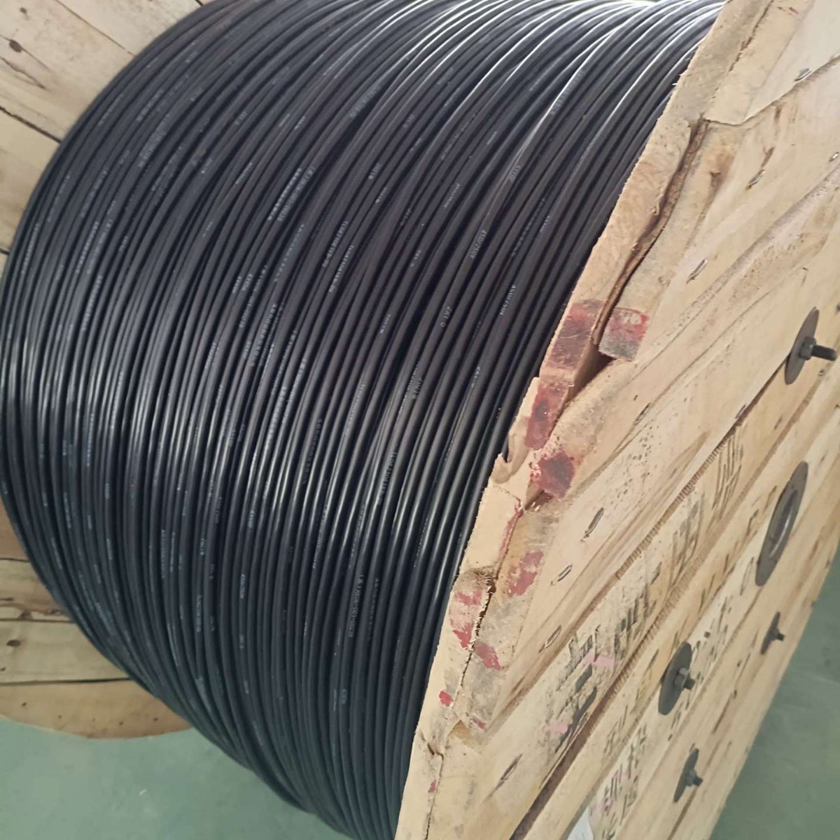 宝胜牌ZR-RVV2- 5芯2.5平方毫米铜芯阻燃 黑色护套 信号控制线