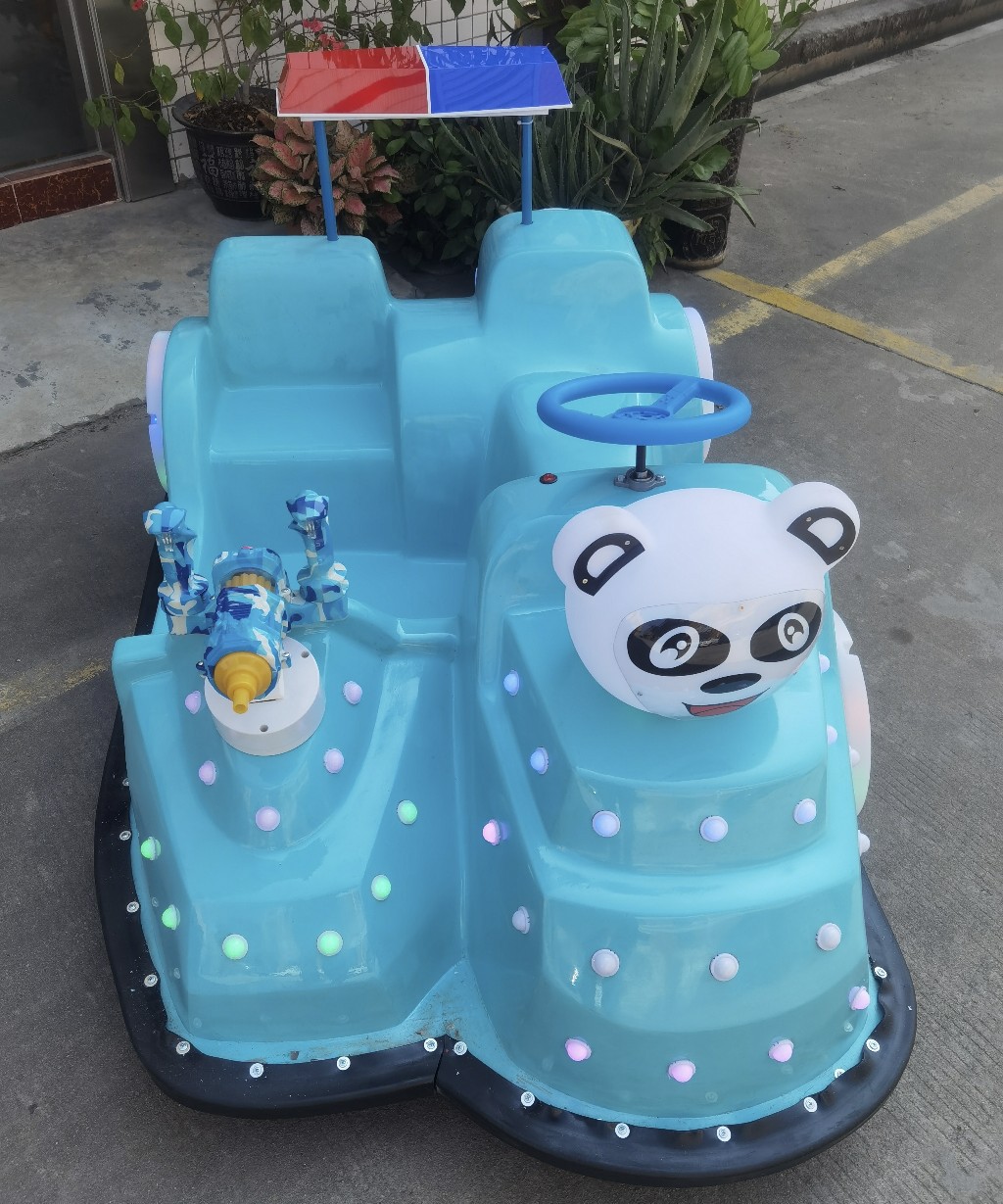 新款碰碰车儿童游乐设施厂家直销可充电广场公园摆摊玩具车