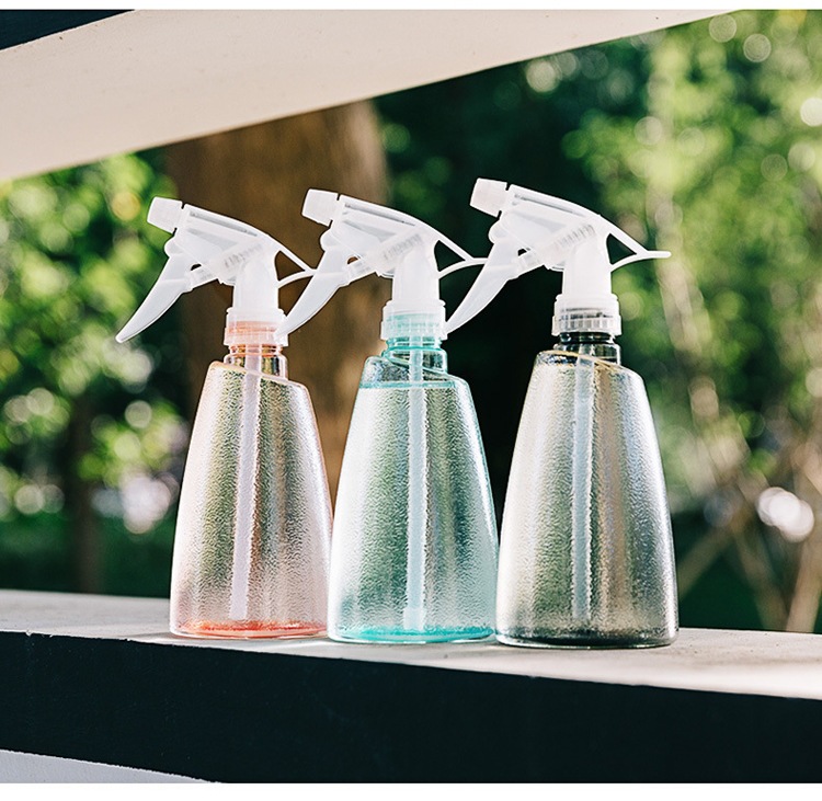 5成交5106个z074糖果色喷壶 洒水壶 喷水壶 手压式浇花壶 喷水瓶 喷雾