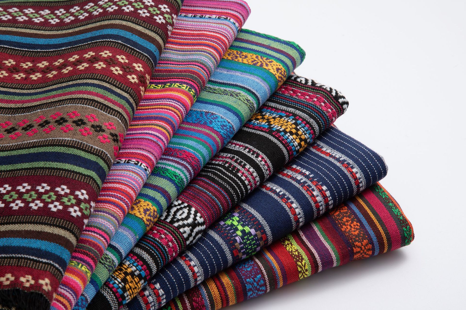 布料少数民族提花布波西米亚云南海南苗族彩色编织布裙子衣服面料