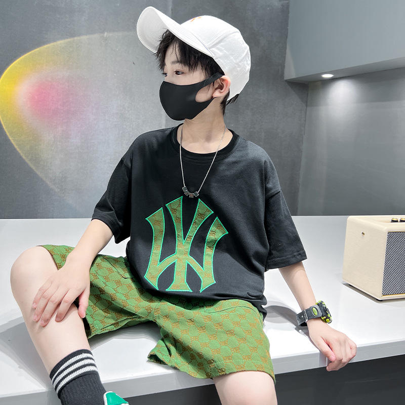 男童夏装套装2022新款大童8男孩夏季衣服9酷帅气10潮牌12岁儿童装