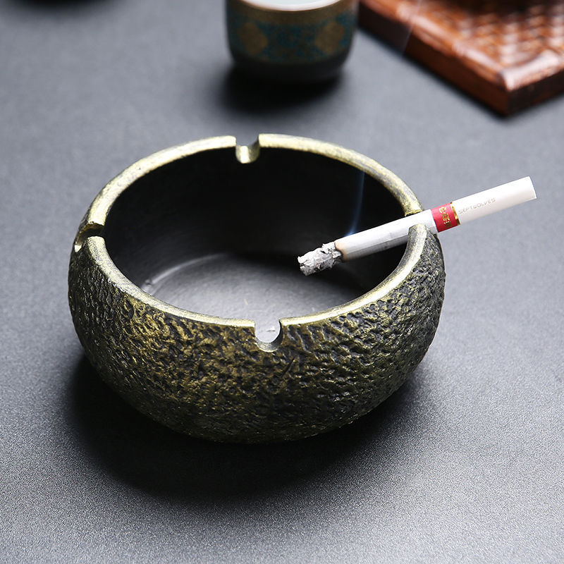 水泥圆形烟灰缸北欧ins简约个性创意复古中式家用客厅烟缸带盖