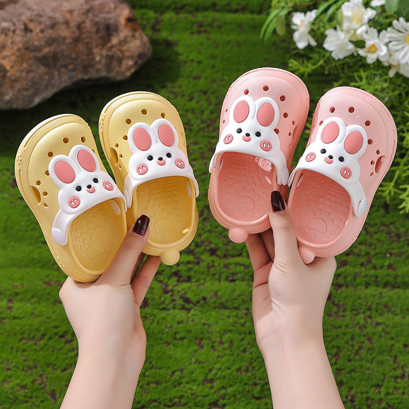 2024 new children‘s slippers boys summer hollow out shoes closed toe non-slip soft bottom baby boys girl sandals