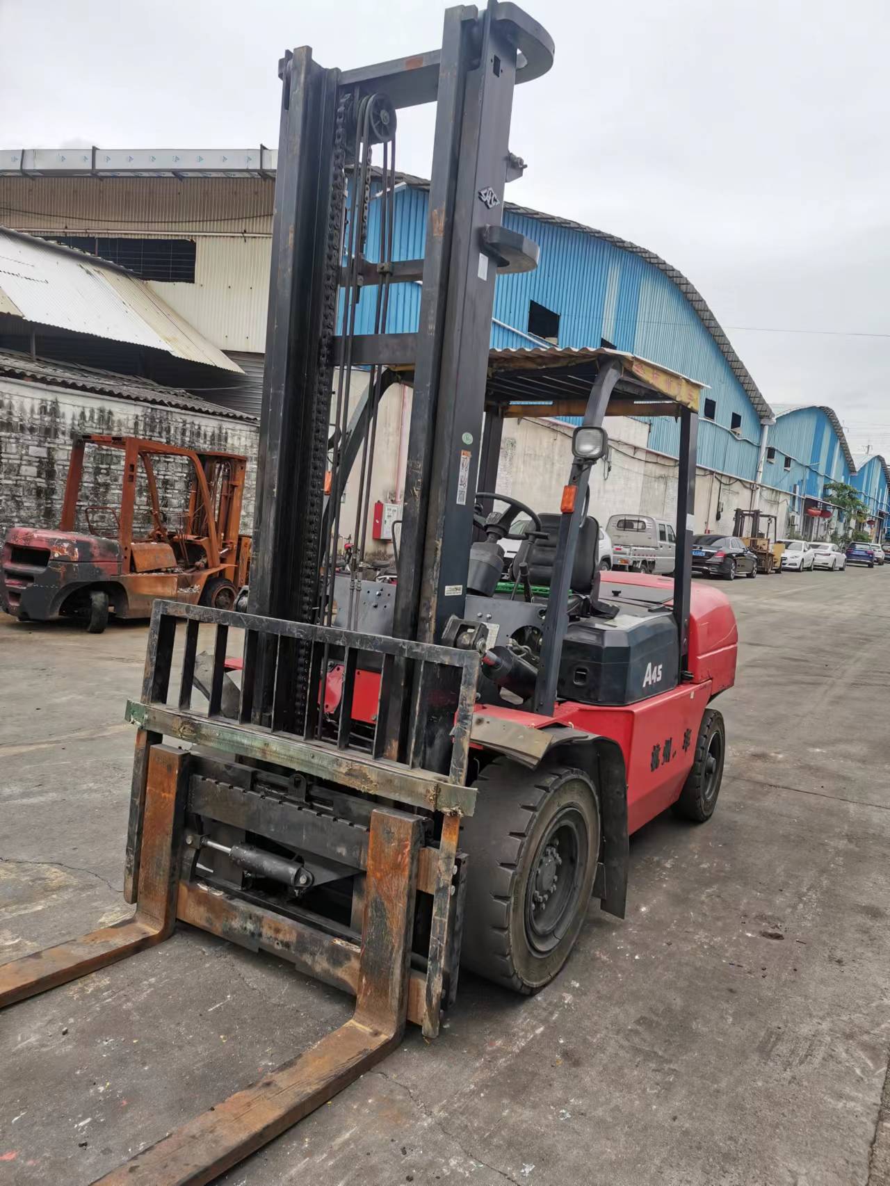 分销权益登录查看是否享首单包邮或首单立减规格小5吨柴油叉车65000