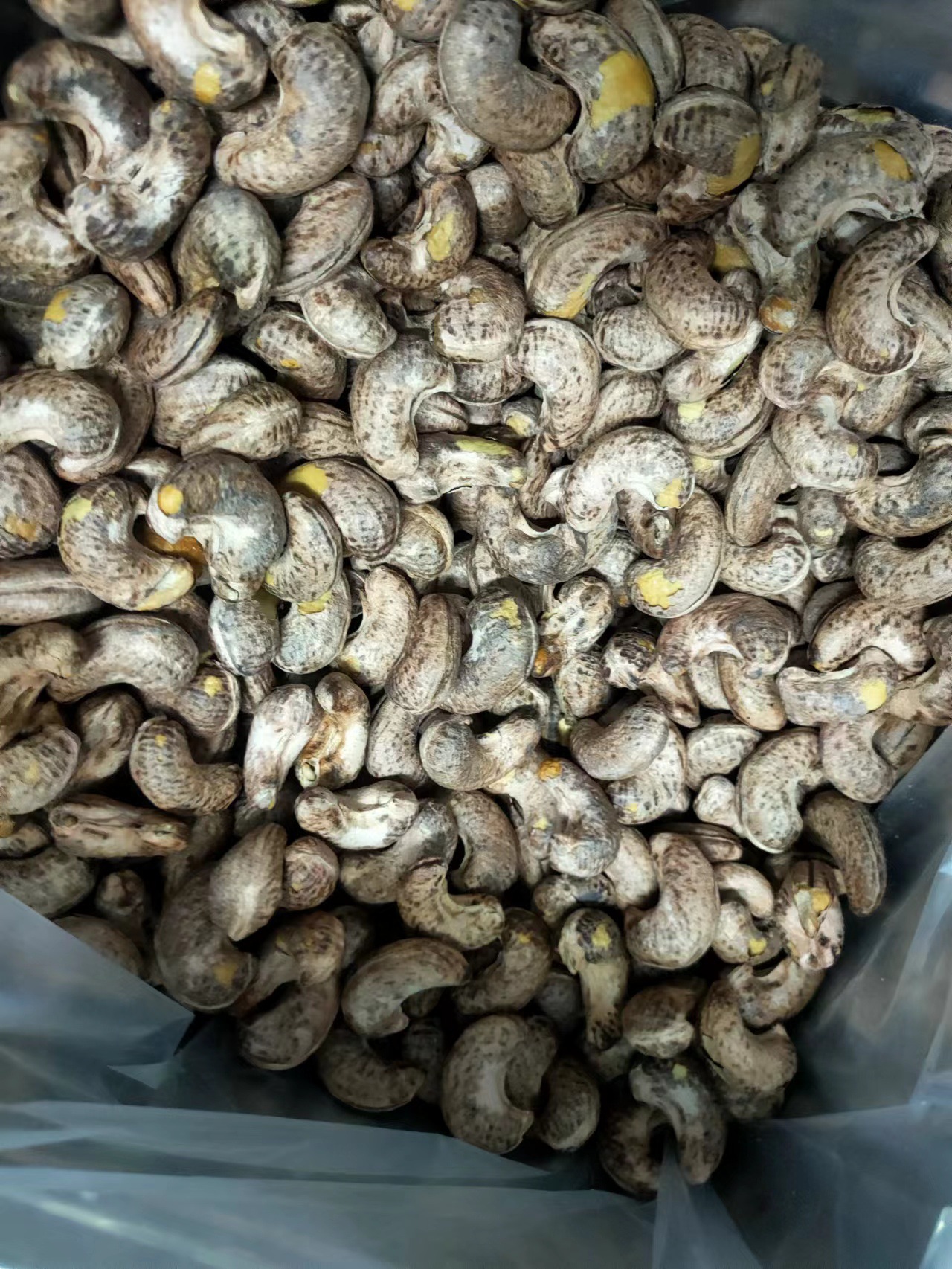 整件批发越南腰果a180品质越南八婆腰果带皮腰果散装10kg批发