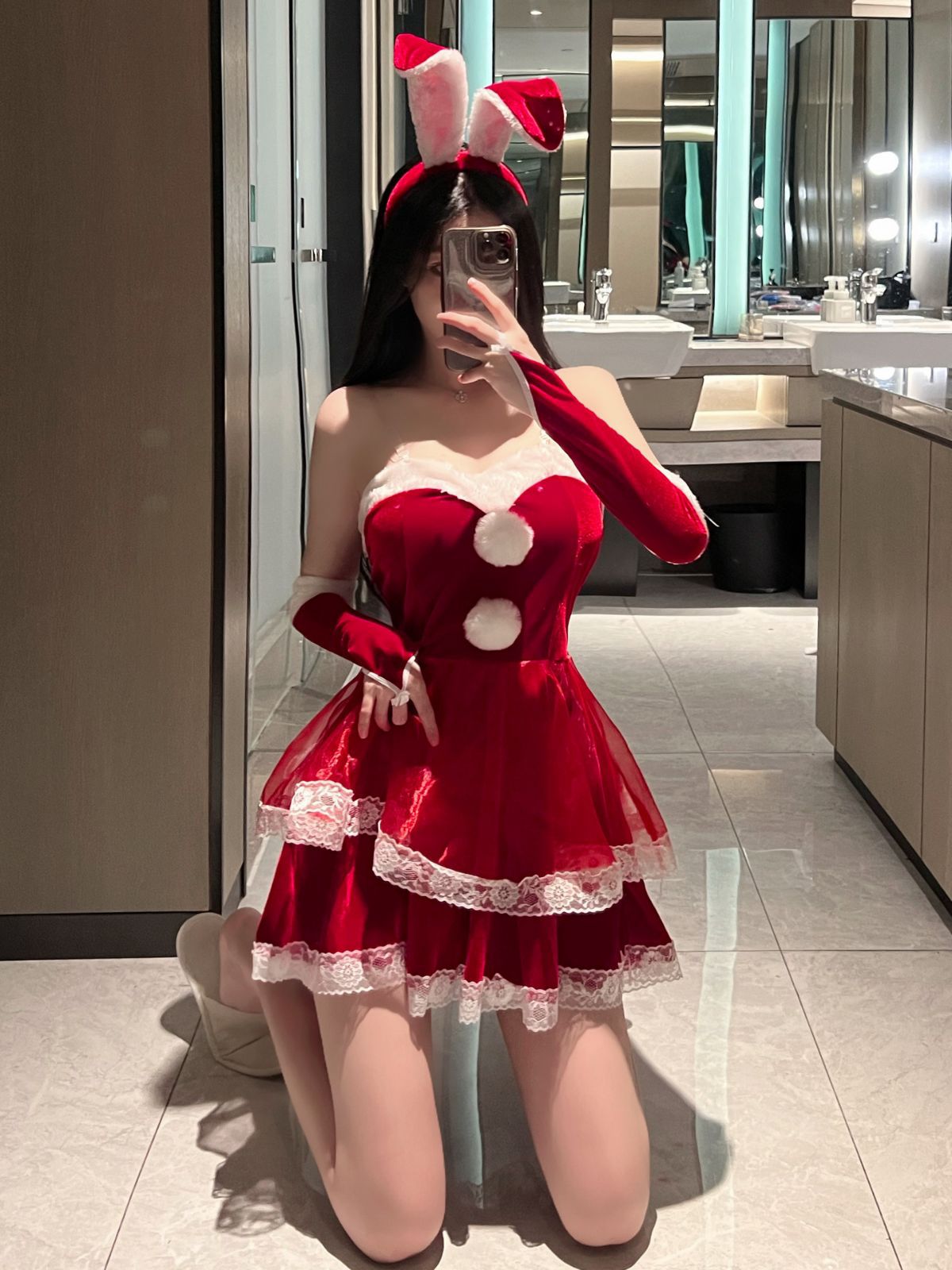 新品兔女郎圣诞服套装丝绒抹胸连衣裙袖套角色扮演红色圣诞服装