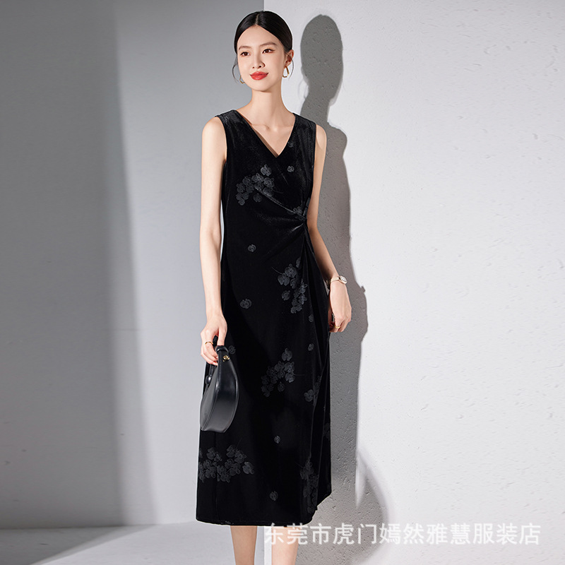 2024秋冬新款亚马逊欧美无袖v领办公室晚宴酒会金丝绒连衣裙女装