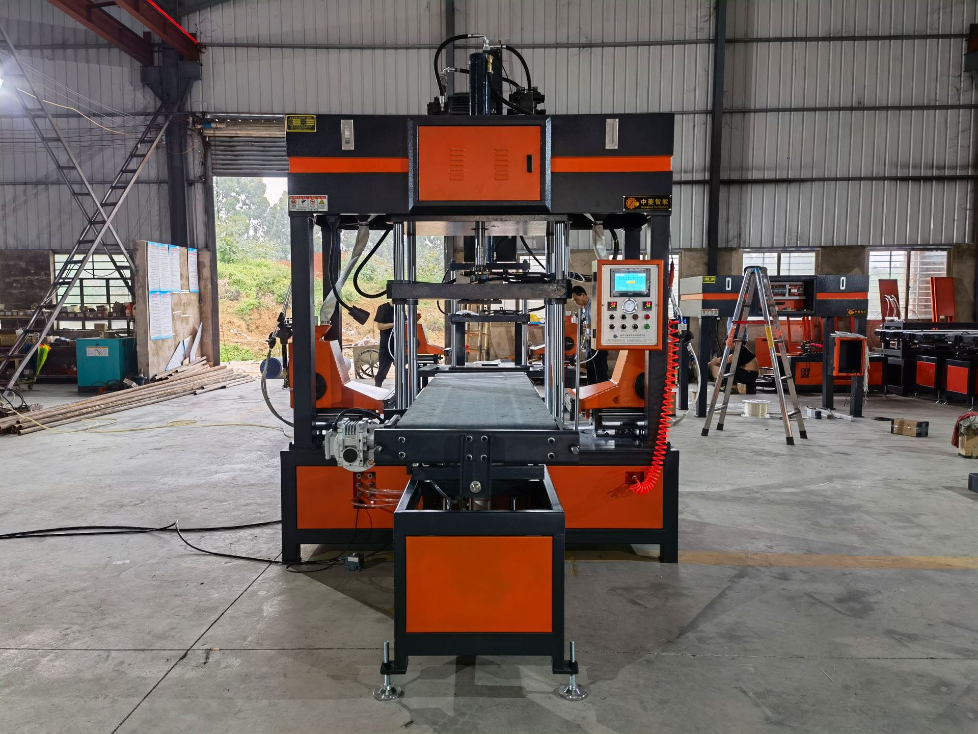 0成交0台泊头市晨松造型机械厂晨松机械|8年 |主营产品:覆膜砂射芯机