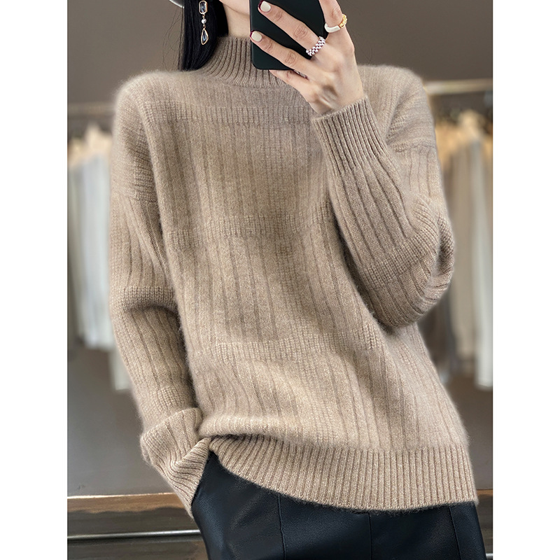 秋冬新款羊绒衫女半高领抽条落肩袖套头毛衣针织打底衫-阿里巴巴