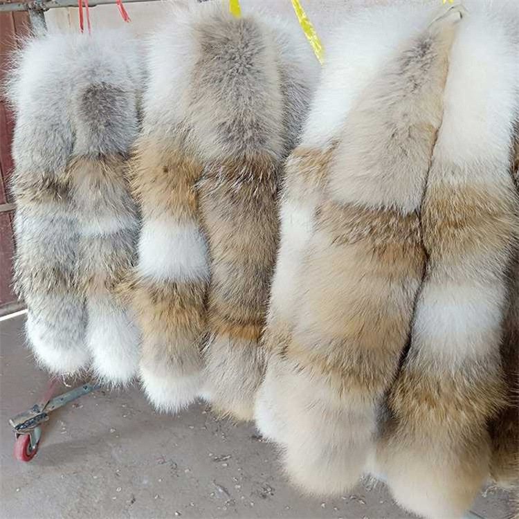 大鹅款羽绒服仿真狼毛领子青狼毛领子拼皮碎皮狼毛领子远征服毛领