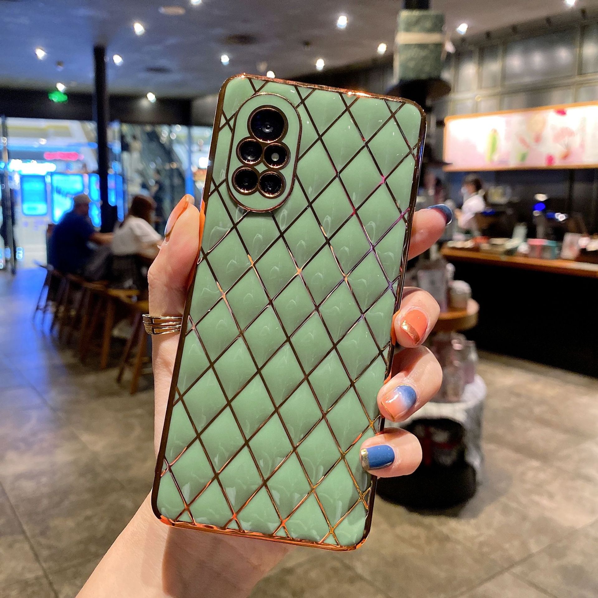 Huawei Nova 8 Electroplated Lambskin Rhombus Phone Case Straight Edge Silicone Fine Hole Women's Fashion Phone Case