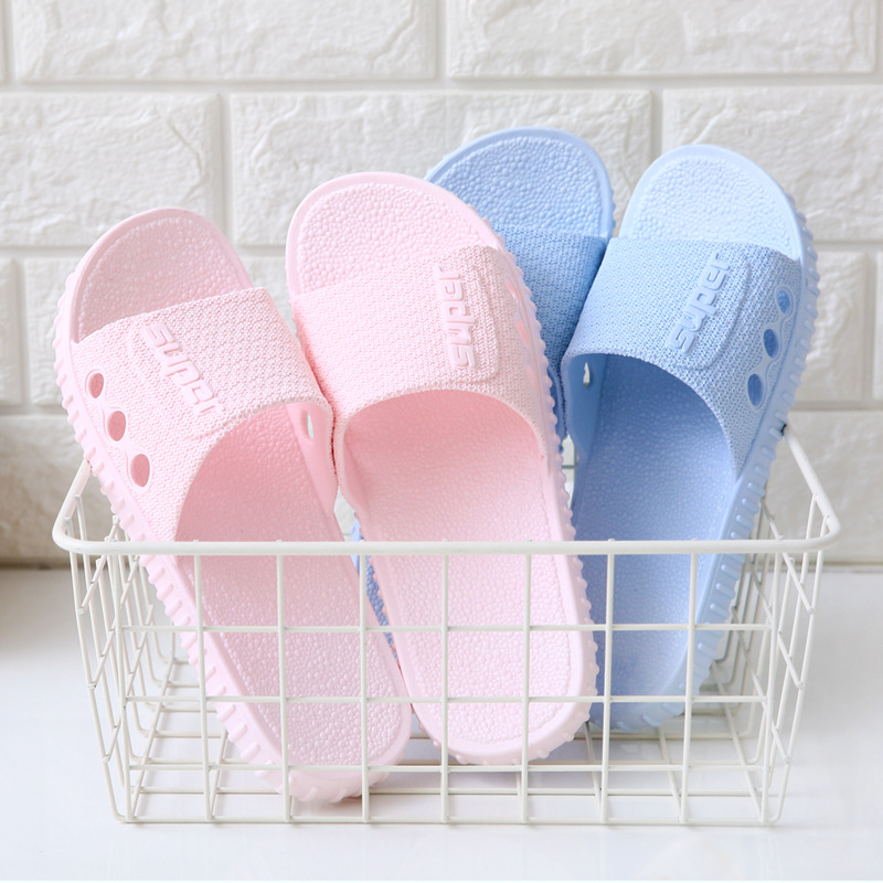 Home Indoor Soft Bottom Couple Slippers Unisex Household Summer Slippers Bathroom Non-Slip Platform Bath Sandals