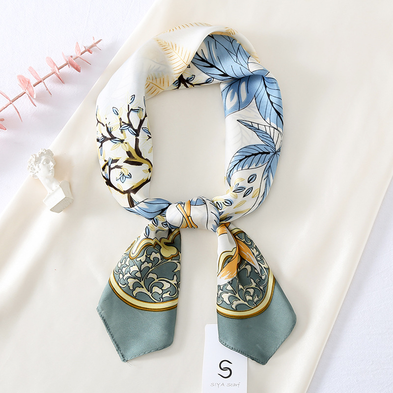 Spring and Summer New Korean Artificial Silk Scarf Fashion Flower Decoration Printing Square Scarf Factory Professional Small Scarf Wholesale 