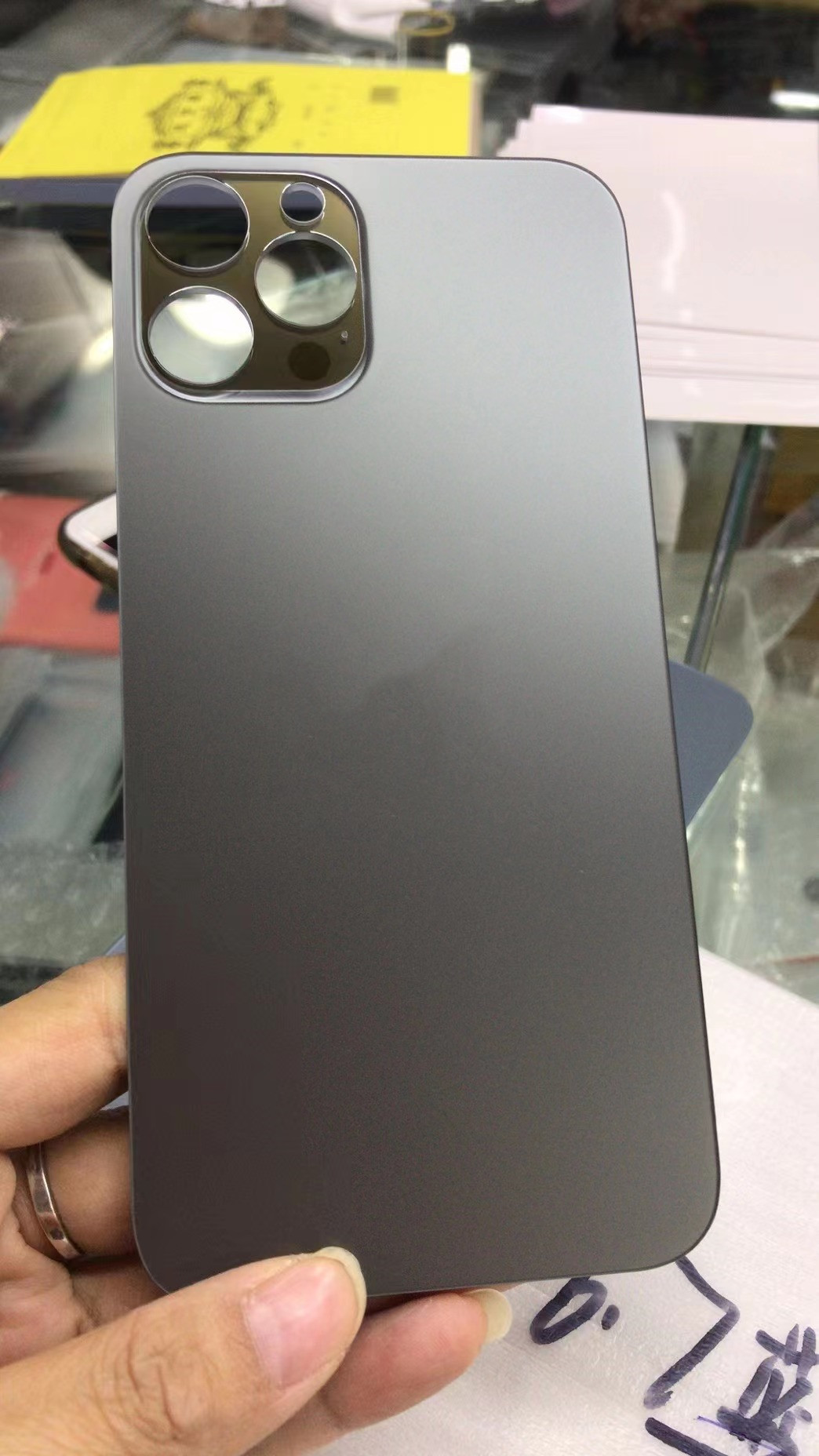 一体冷雕免拆大孔后盖适用于13mini 14proiphone电池玻璃手机后盖