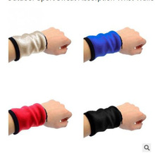 Outdoor Sport Sweat Absorption Wrist Wallet Pouch Band Wrist