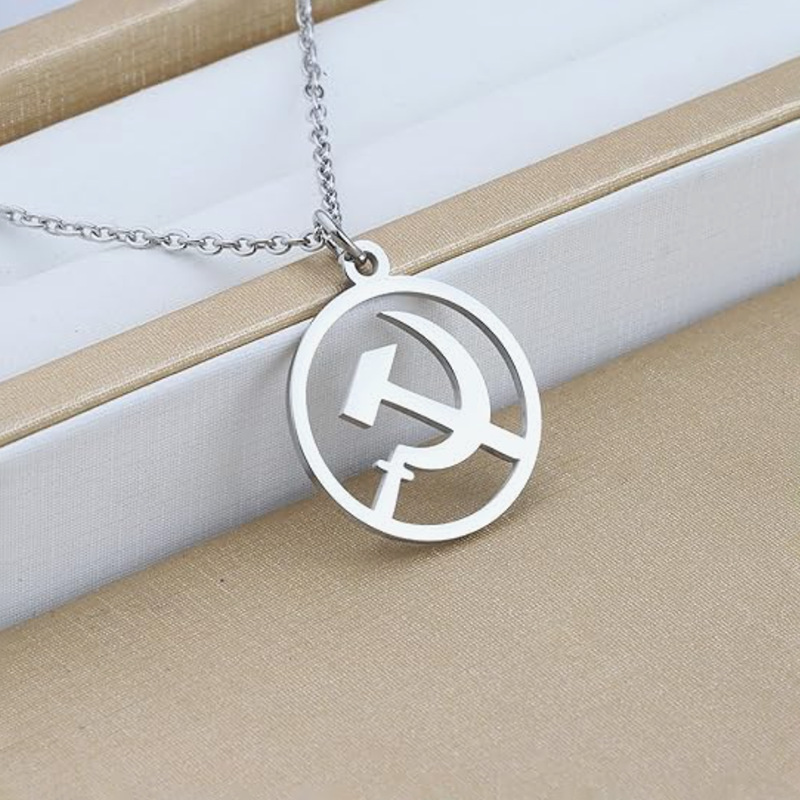 amazon亚马逊跨境热销爆款欧美简约风格苏联项链锤子和镰刀吊坠