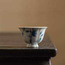 纯手绘主人杯 品茗杯釉下彩蓝竹花瓣单杯主人杯陶瓷功夫茶具茶杯