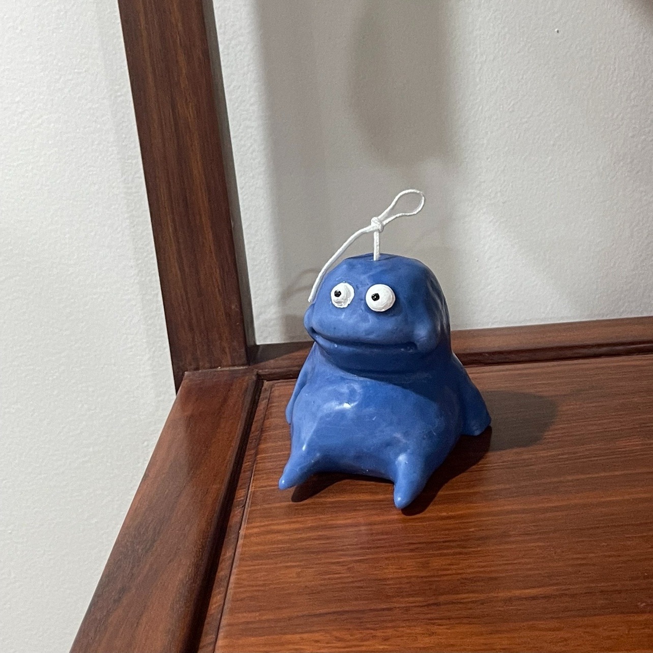 跨境ins香薰蜡烛手工小怪兽泥土怪可爱卡通创意设计卧室摆件礼物