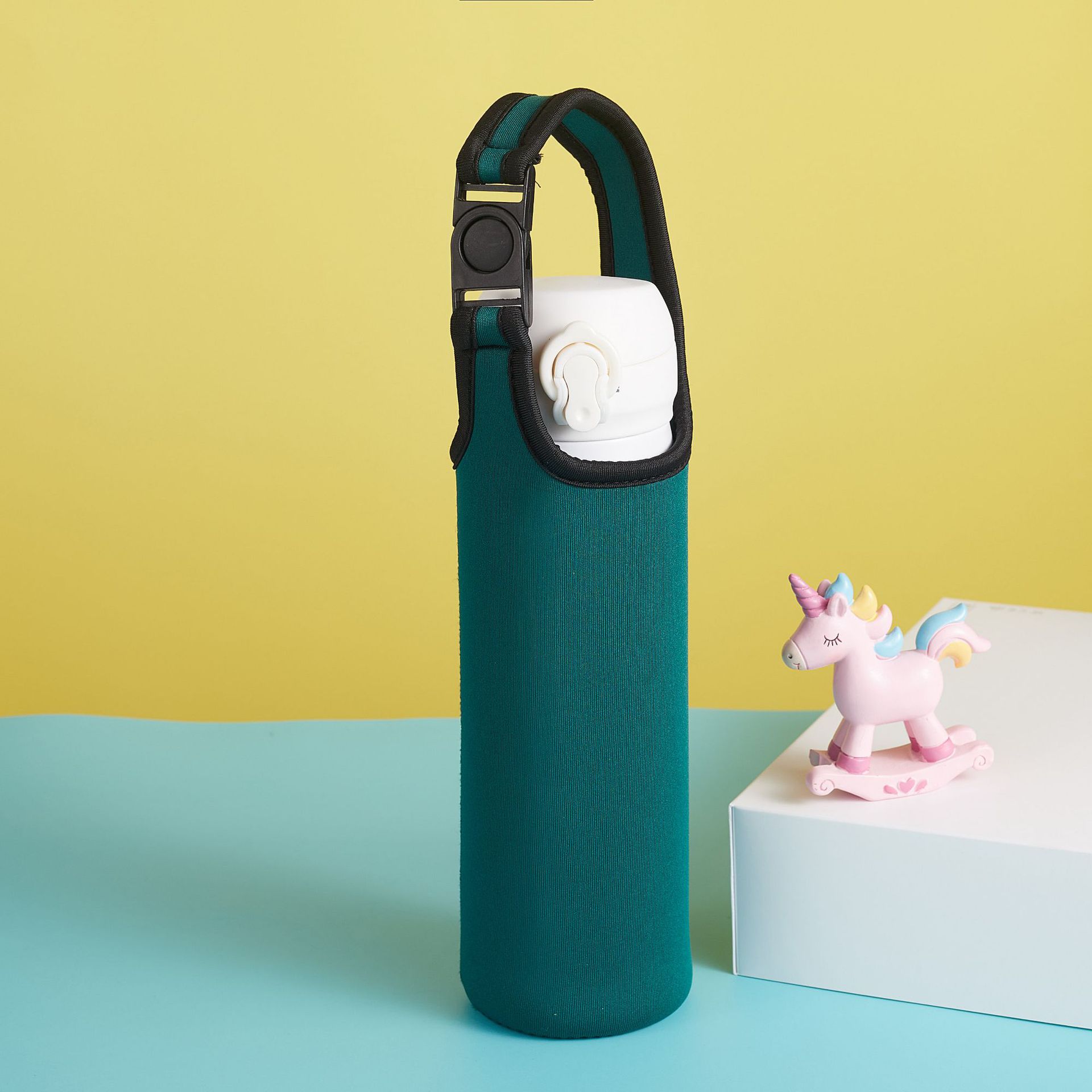 加厚潜水料杯套 隔热保温杯子保护套 可零售批发定制logo杯子赠品