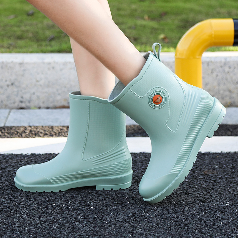 2023 Autumn New Waterproof Non-Slip Water Shoes Women's Mid-Calf Fashion Casual Short Tube Rain Boots Women's