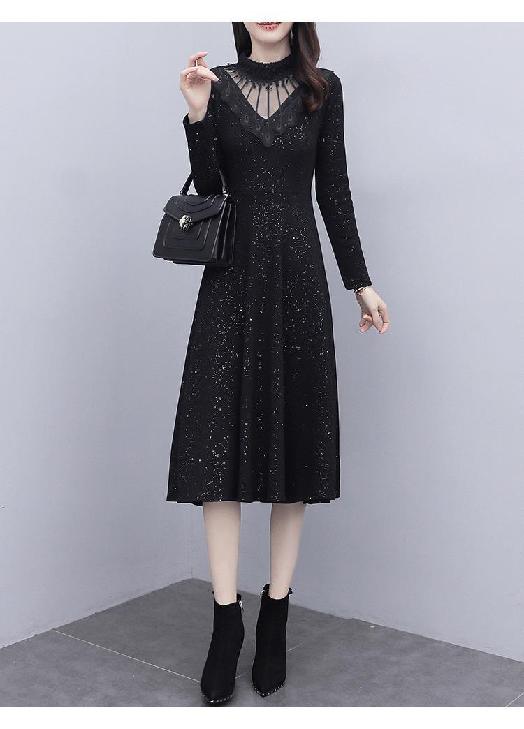 配大衣的高档黑色保暖加绒加厚连衣裙女2020秋冬季新款打底冬裙子