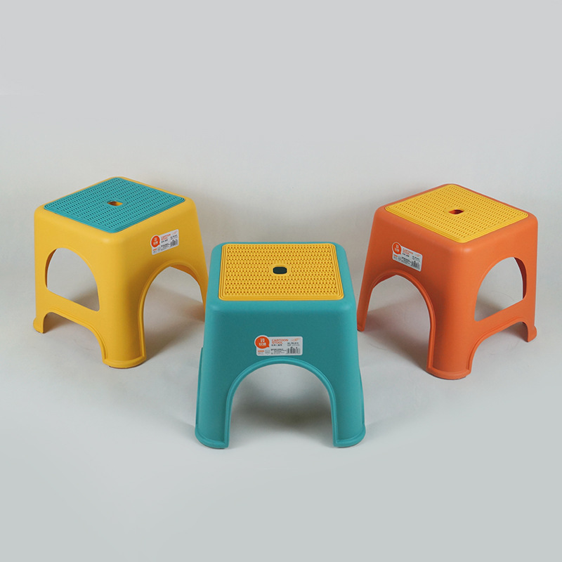 Plastic Low Stool Retro Rattan Small Square Stool Bathroom Children's Bath Stool Night Market Stall Small Chair 0400