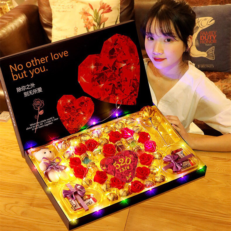 情人节巧克力礼盒生日礼物送女生朋友创意网红抖音热卖玫瑰香皂花