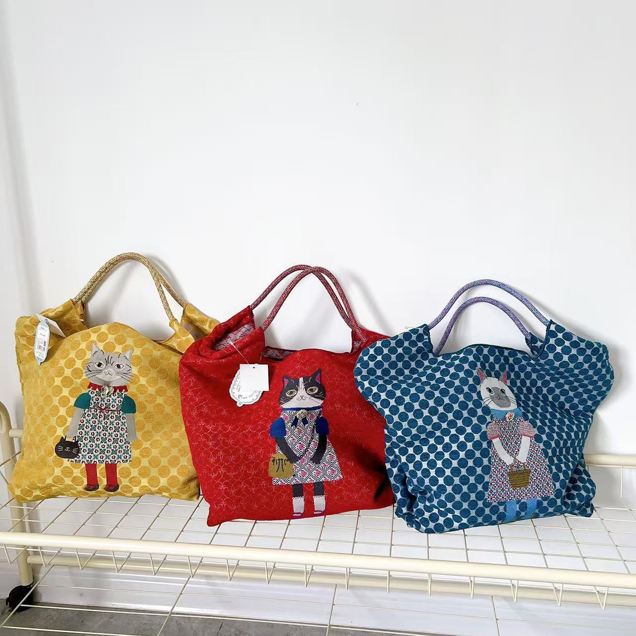 日本Kusuguru正品雪尼尔提花公主猫手提包手拎包单肩包购物袋404