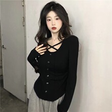 辣妹锁骨设计感小众长袖小心机显瘦百搭上衣女薄款修身打底针织衫
