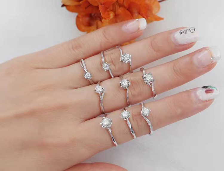 小钻戒批发南非天然10分钻石戒指女时尚满天星款18k金镶钻戒指环