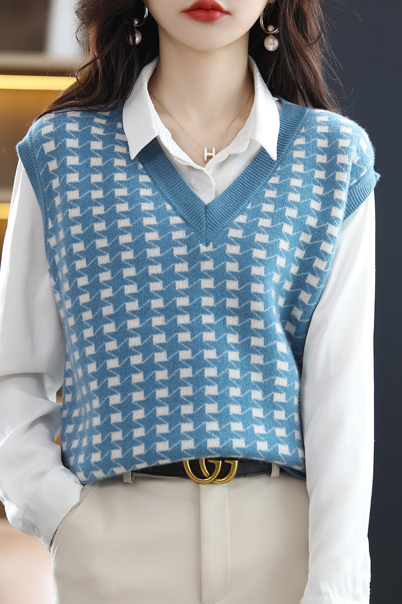 无袖毛线针织马甲女装春款2022年新款女士坎肩外搭小背心叠穿短款