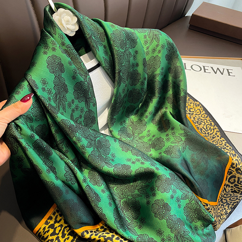Spring and Autumn Thin Classic Green Gradient Flower Stitching Leopard Print Border Brocade Satin Large Kerchief Outer Air Conditioning Shawl