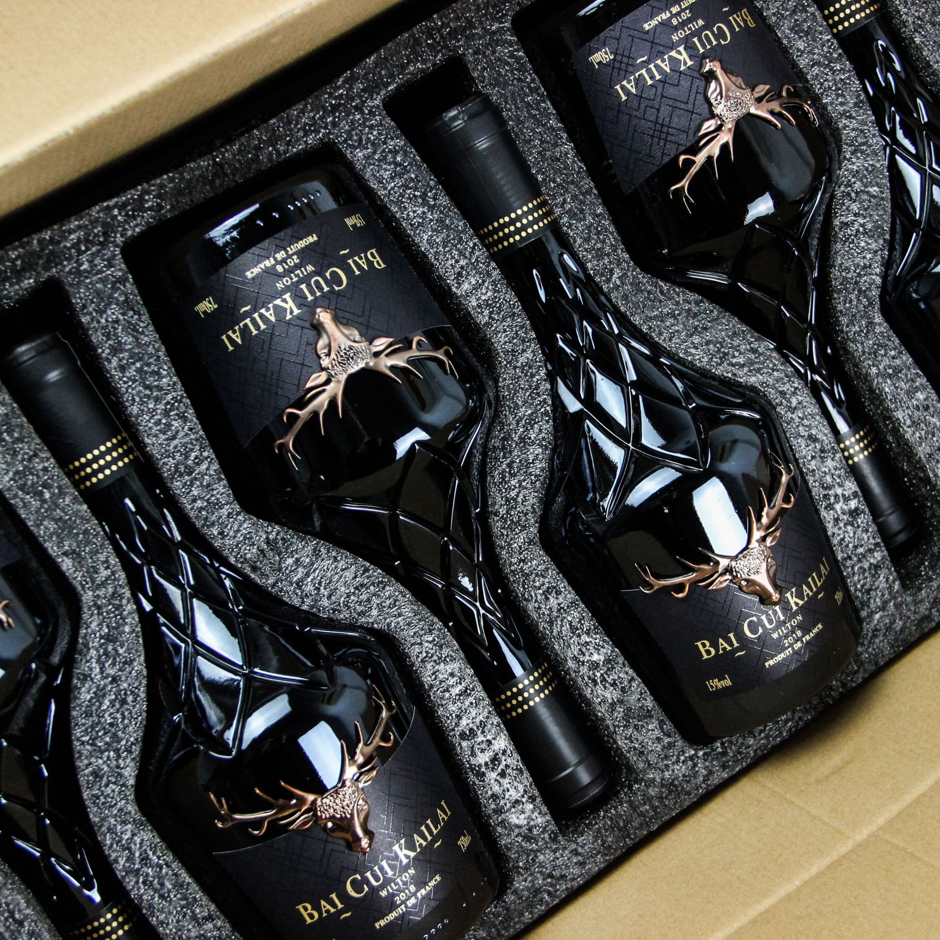 法国进口红酒大鹿头金属标干红葡萄酒深瓶底15度酒水批发抖音代发