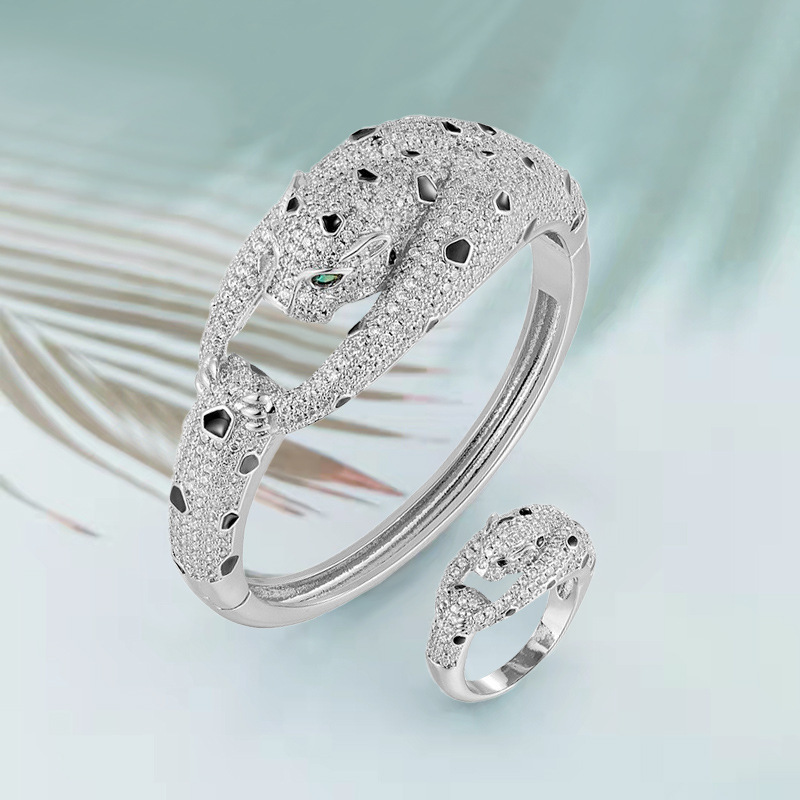 跨境欧美饰品恭喜发财豹戒指微镶锆白金经典手镯锆金首饰套装