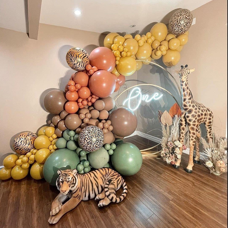 Amazon Direct Supply Zoo Theme Balloon Decoration Baby Birthday Party Dress up Tiger Pattern 4D Balloon Layout