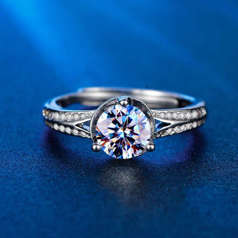 豪镶仿莫桑钻戒指女小众轻奢气质镶钻戒指欧美风情侣婚戒跨境专供