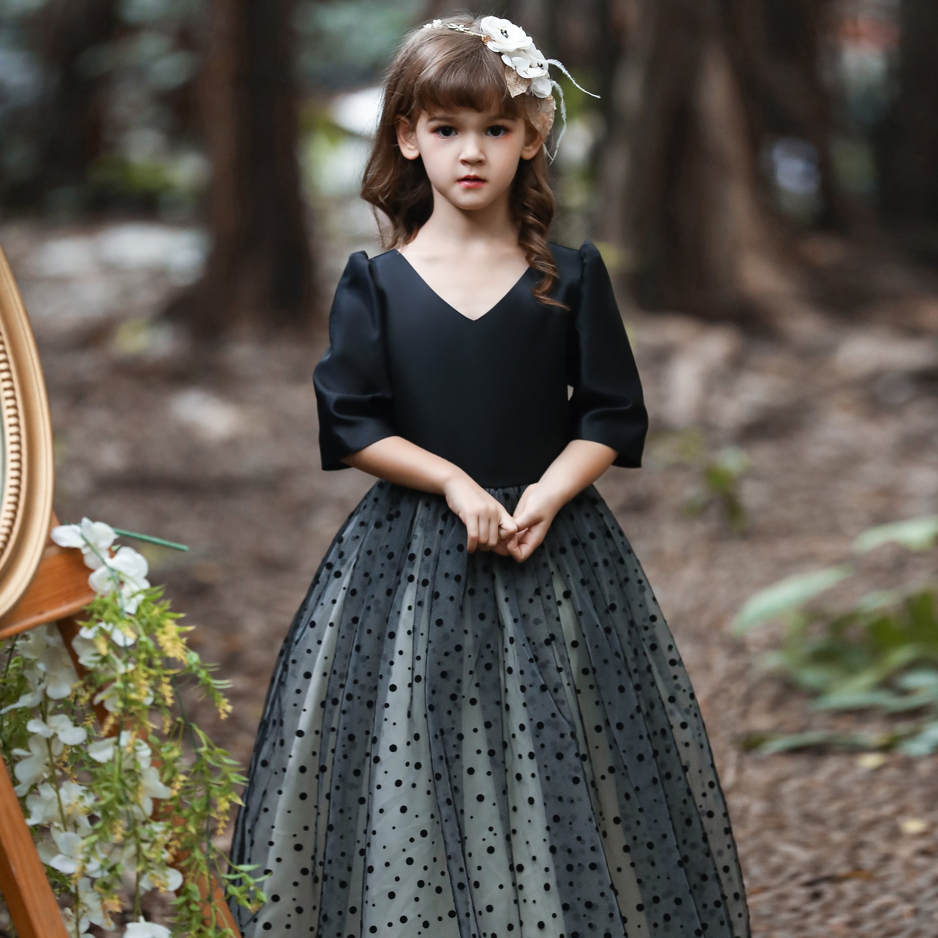 欧美热销儿童礼服裙波点亮片网纱公主裙中大童花童连衣裙走秀演出