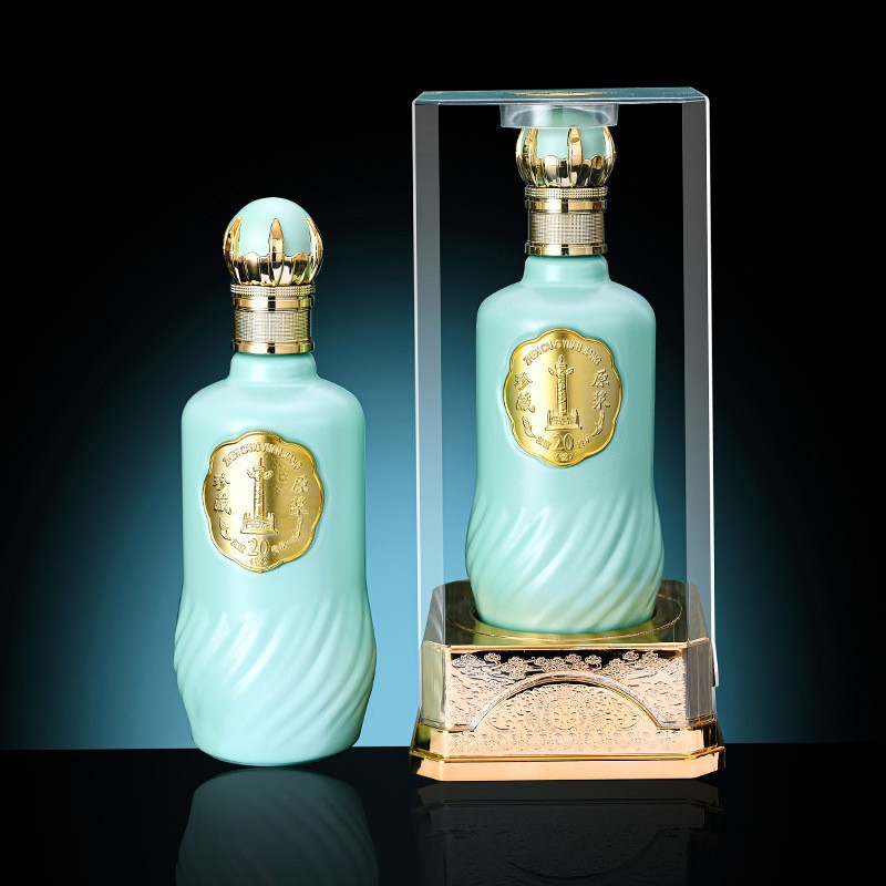 高档玻璃白酒瓶500ml白酒酒瓶亚克力酒盒套装仿陶瓷密封酒瓶-阿里巴巴