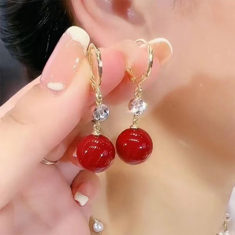 2023 Red New Style Earrings Jequirity Bean Earrings Female Senior Niche Design French Temperament Fashion Earrings