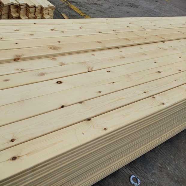 欧洲赤松板 炭烧松木桌椅料芬兰木实木板材a级炭烧松木工厂定制