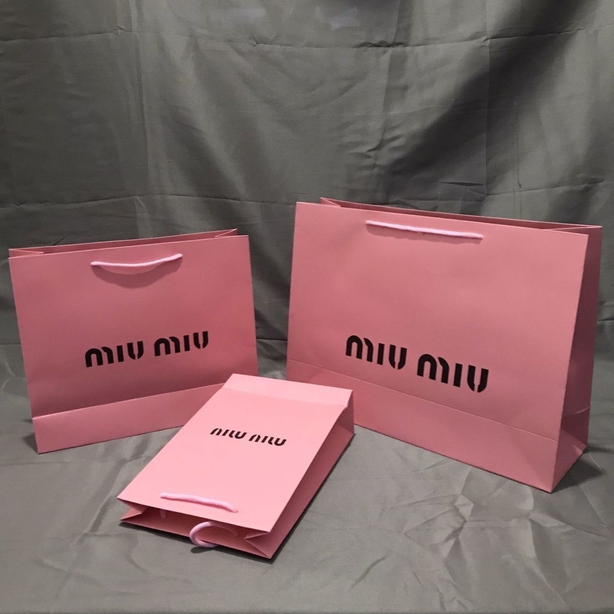 专柜同款miumiu缪粉色防尘袋礼品袋手提袋纸袋子购物袋实拍摆设