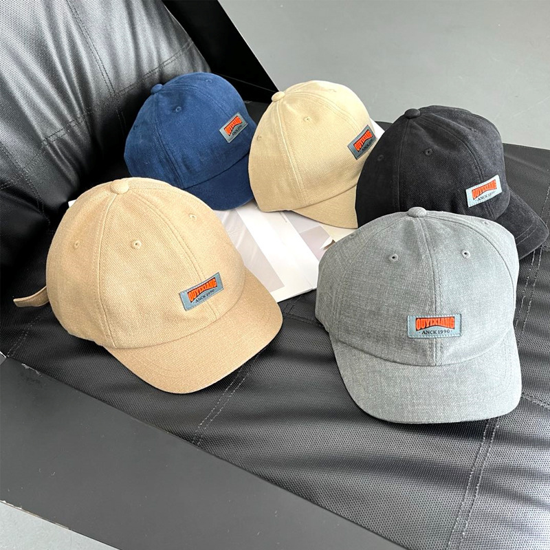 美式男复古皮标字母短帽檐棒球帽秋冬街头情侣百搭短沿鸭舌帽子潮