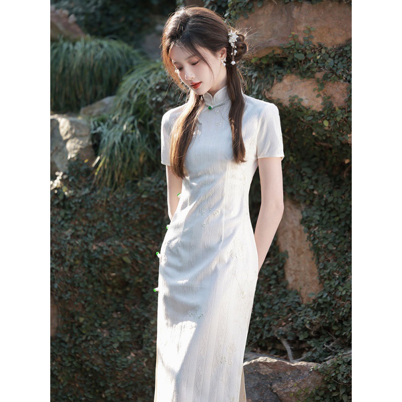 旗袍2024年新款改良女年轻款中国风少女新中式连衣裙白色高端气质