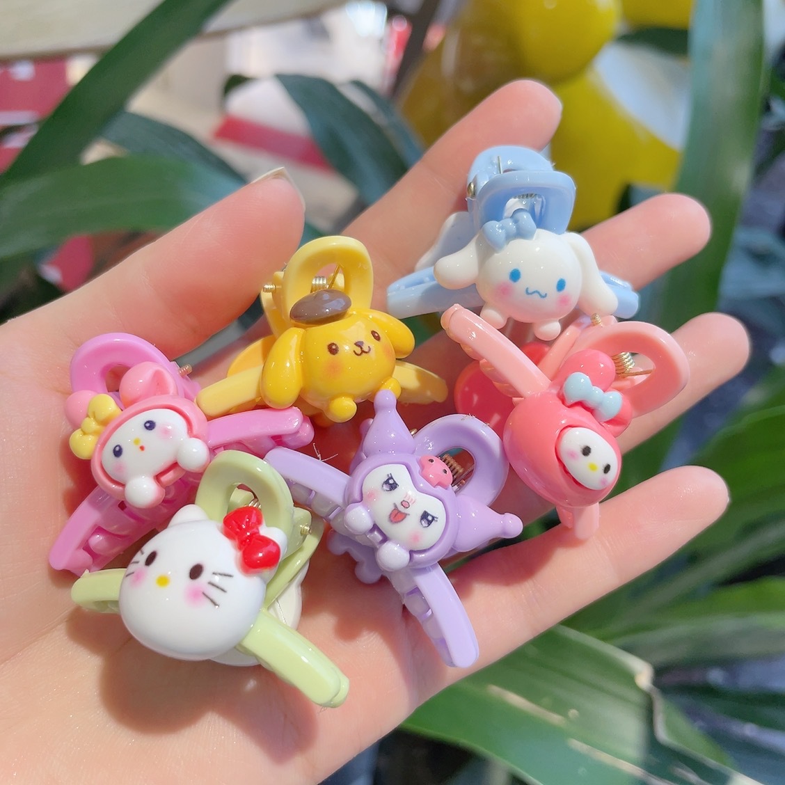 Sanrio Mini Small Sized Children Grip Cute Cartoon Shark Clip Small Hairclip Baby Hair Clip Girls Hair Claw