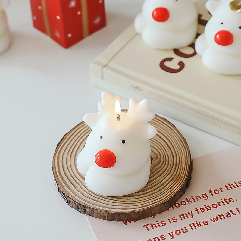 Christmas Aromatherapy Candle Wholesale Christmas Decoration Birthday Elk Shape Candle Aromatherapy Hand Gift