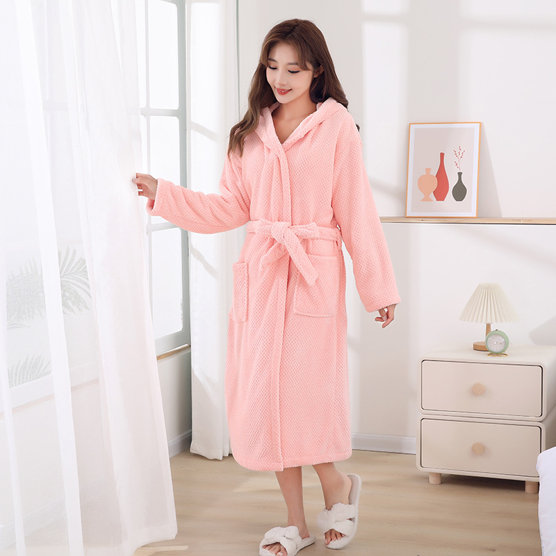 批发珊瑚绒浴袍菠萝格加厚男女同款连帽睡袍家用洗澡吸水浴巾睡袍