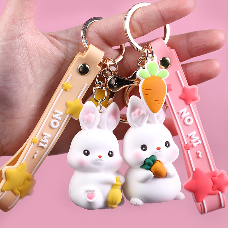 兔子搪胶挂件