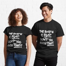 地球是平的经典t恤The earth is flat Classic T-Shirt