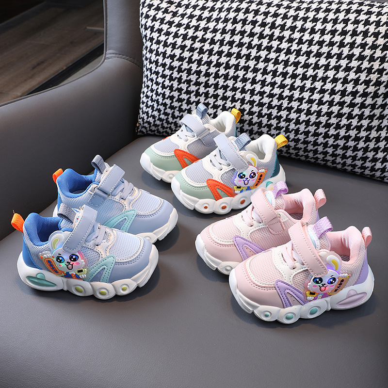 亮灯宝宝鞋子女0-1-3岁2男童卡通运动鞋透气幼童网鞋软底学步鞋潮