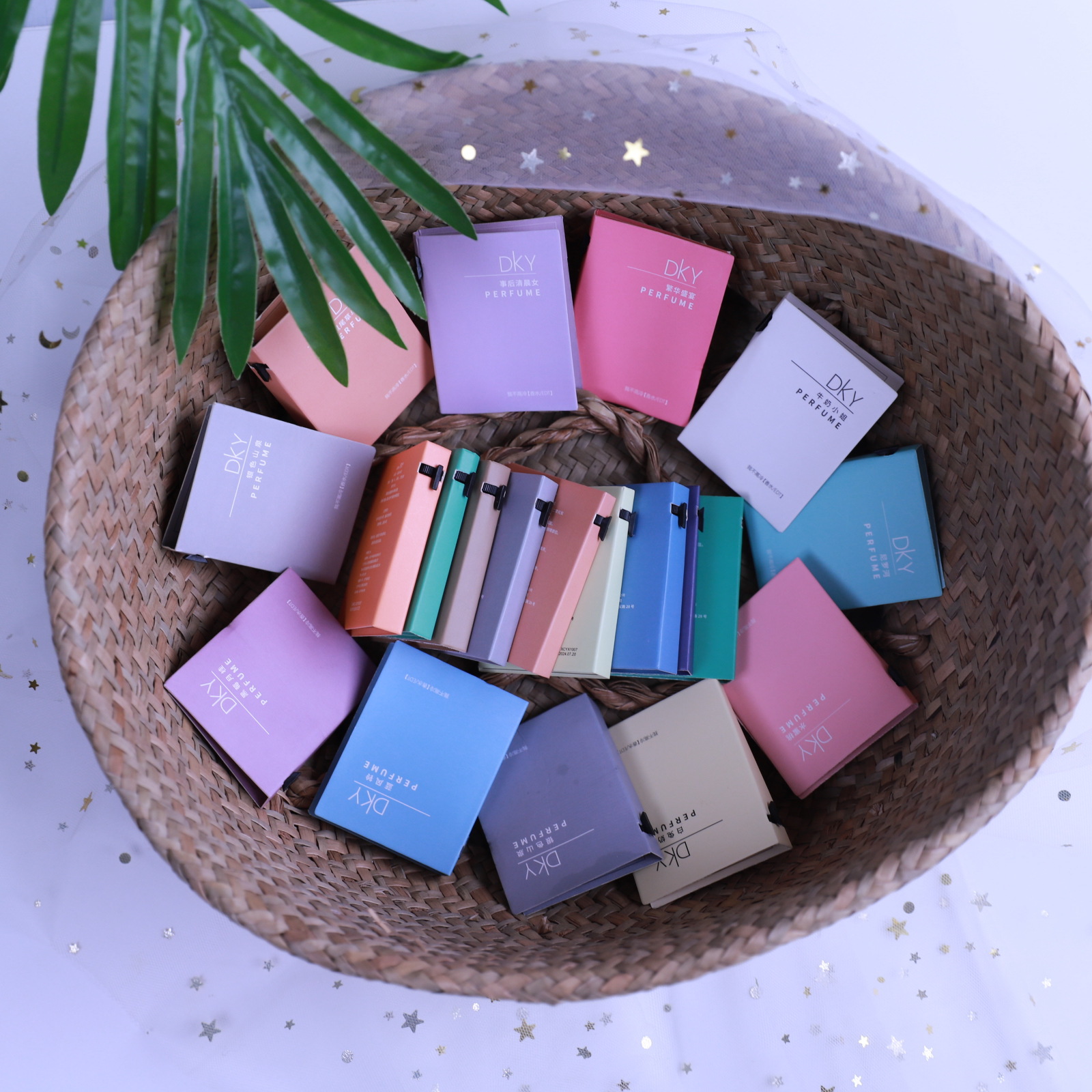 网红试用装香水少女学生小样2ml便携赠品小瓶福袋香味试管批发